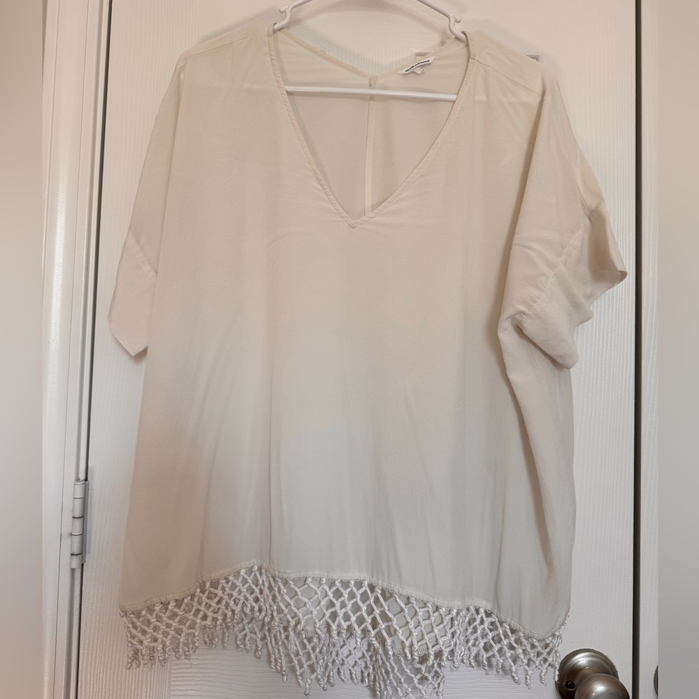 Club Monaco Cream Blouse with Crochet Hem 100% Silk